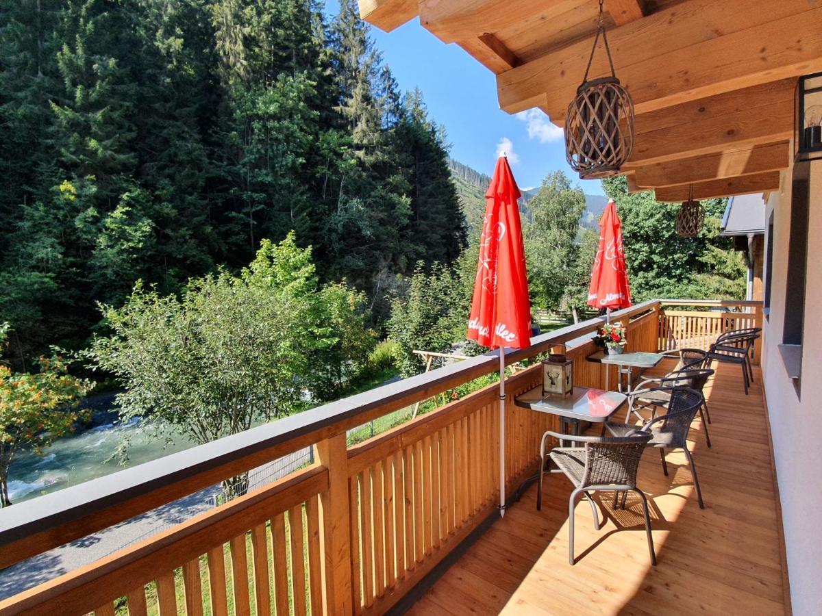 Alpen Appartements Viehhofen - Incl Sommercard Zell Am See فيهوفن المظهر الخارجي الصورة