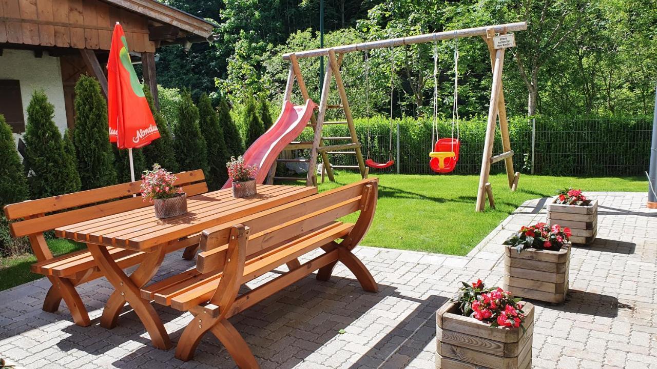 Alpen Appartements Viehhofen - Incl Sommercard Zell Am See فيهوفن المظهر الخارجي الصورة