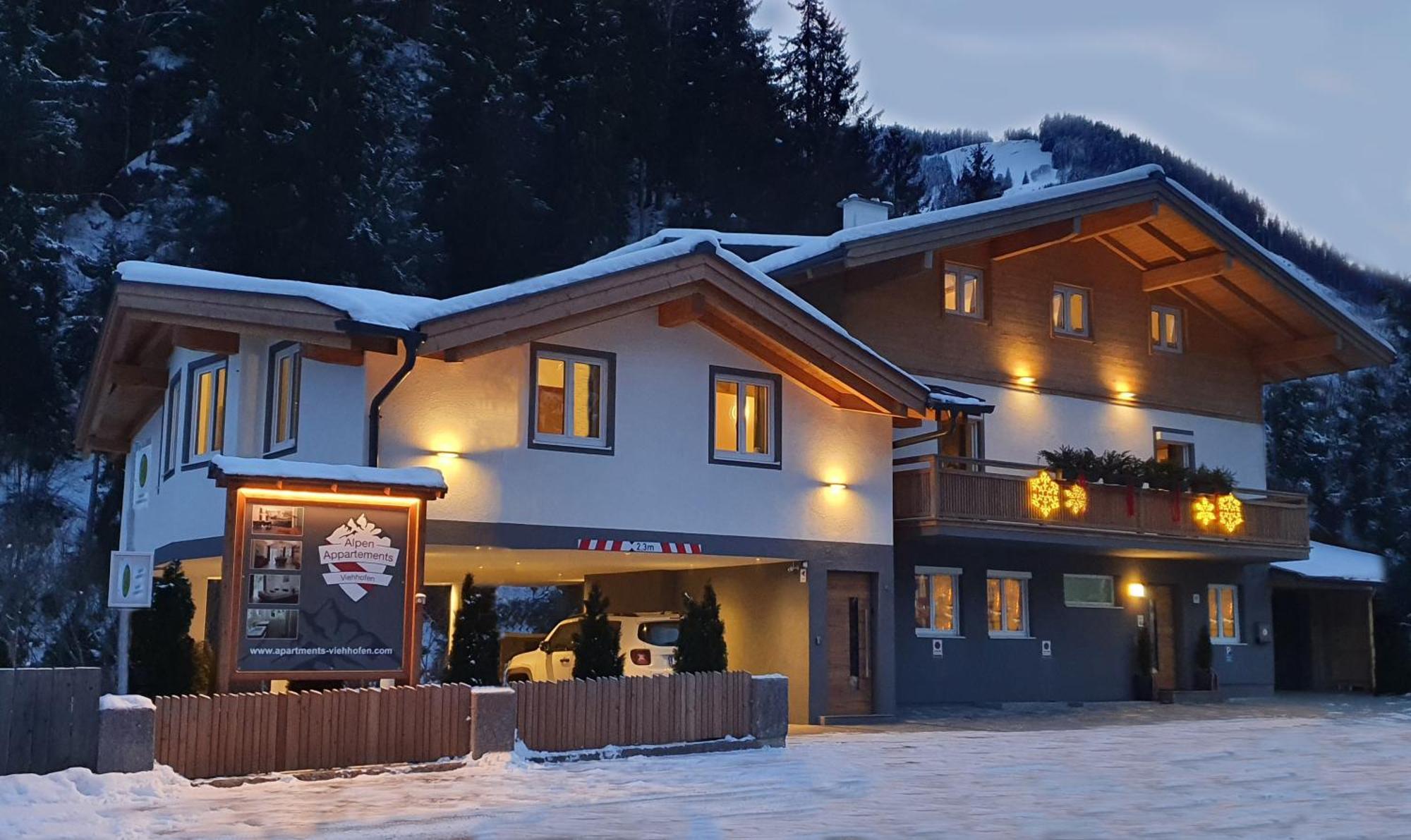 Alpen Appartements Viehhofen - Incl Sommercard Zell Am See فيهوفن المظهر الخارجي الصورة