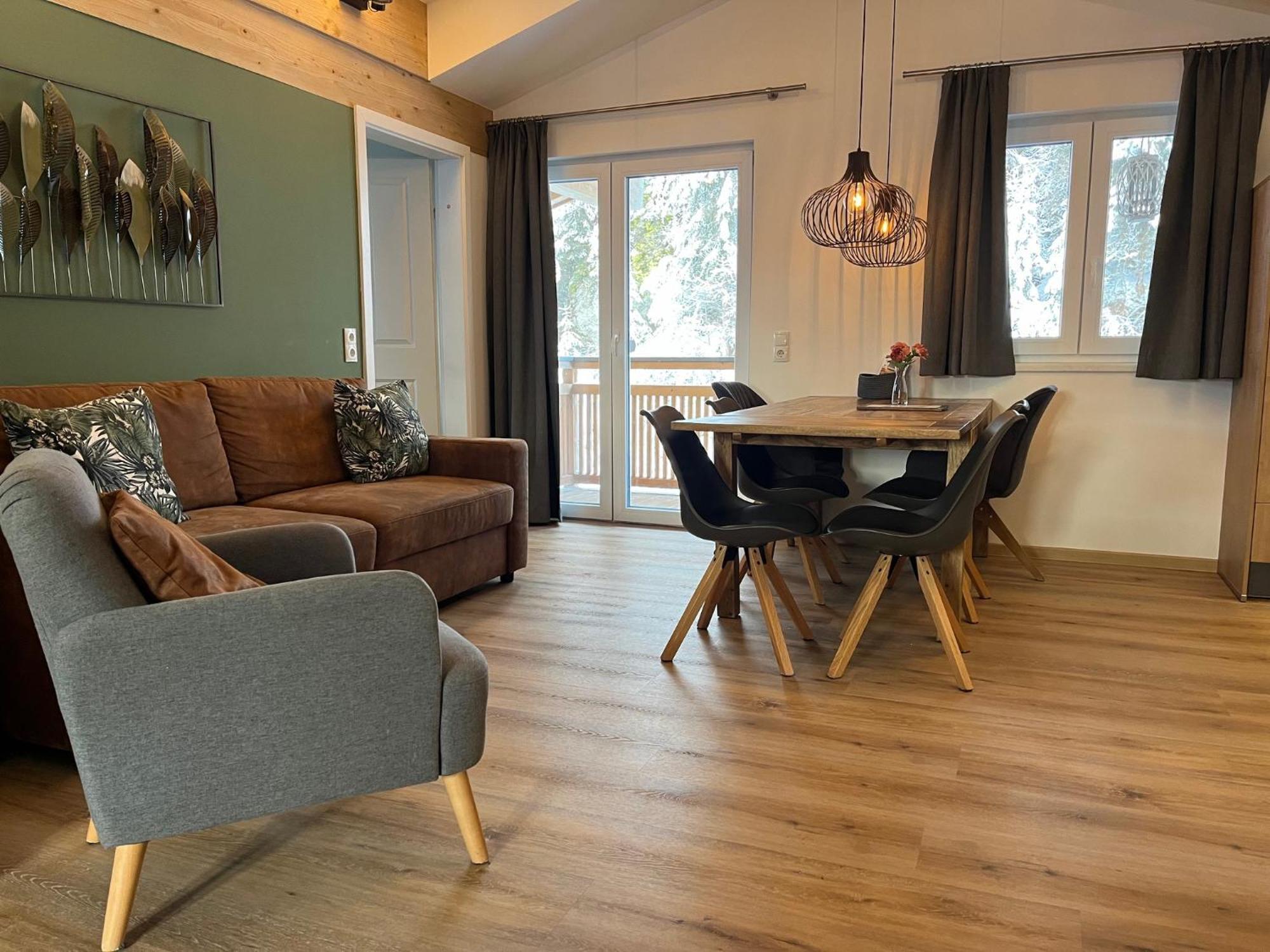 Alpen Appartements Viehhofen - Incl Sommercard Zell Am See فيهوفن المظهر الخارجي الصورة
