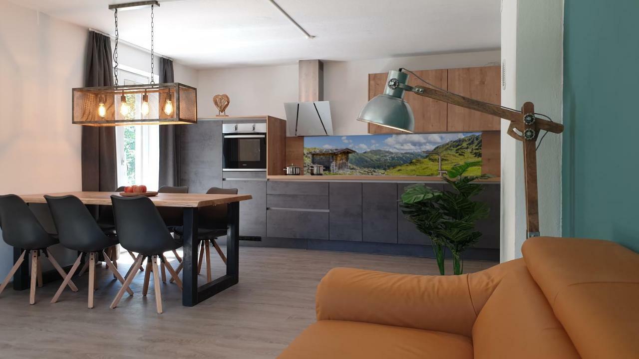 Alpen Appartements Viehhofen - Incl Sommercard Zell Am See فيهوفن المظهر الخارجي الصورة